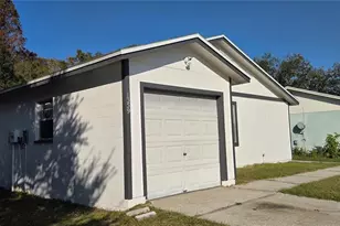 1359 Primrose Ct, Lakeland, FL 33811 - Photo 2