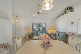 6121 Kittiwake Dr, Lakeland, FL 33809 - Photo 10