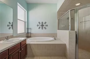 1823 Rocky Pointe Dr, Lakeland, FL 33813 - Photo 36