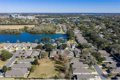 1823 Rocky Pointe Drive, Lakeland, FL 33813 - Photo 2
