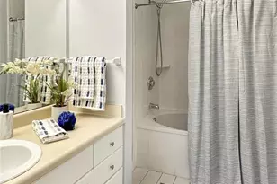 800 S Dakota Ave, Tampa, FL 33606 - Photo 10