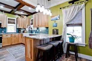 522 37th St W, Bradenton, FL 34205 - Photo 16