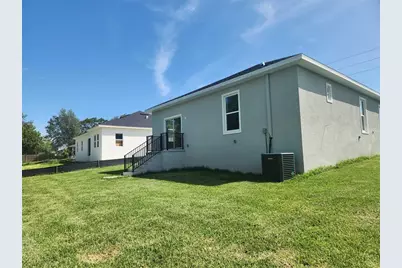 9211 Northcliffe Boulevard, Spring Hill, FL 34606 - Photo 30