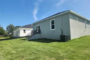 9211 Northcliffe Blvd, Spring Hill, FL 34606 - Photo 30