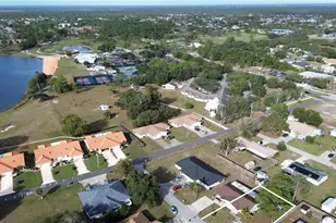 4810 Leucadendra Dr, Sebring, FL 33872 - Photo 4