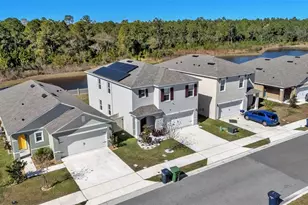 3337 Costello Cir, Winter Haven, FL 33884 - Photo 4