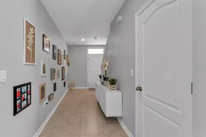 3337 Costello Cir, Winter Haven, FL 33884 - Photo 8