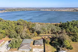 118 Oak Crest Dr NW, Winter Haven, FL 33881 - Photo 6