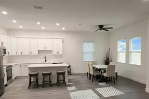 9219 Northcliffe Blvd, Spring Hill, FL 34606 - Photo 4