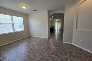 856 Krenson Woods Ln, Lakeland, FL 33813 - Photo 4