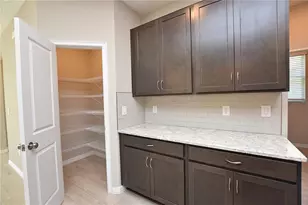 6728 Great Bear Dr, Lakeland, FL 33805 - Photo 10