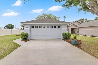 2175 Stoney Pointe Drive, Lakeland, FL 33813 - Photo 2