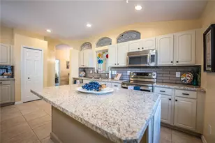 4064 Carteret Dr, Winter Haven, FL 33884 - Photo 8