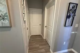 5151 Adelaide Dr, Kissimmee, FL 34746 - Photo 4