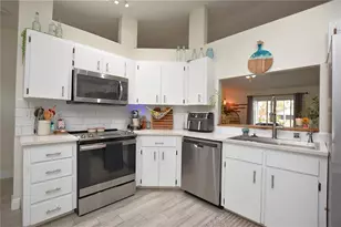 2022 Hatteras Point, Lakeland, FL 33813 - Photo 6