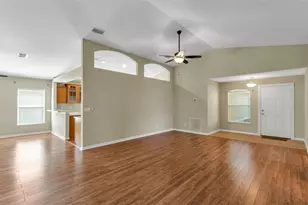 3588 Raleigh Dr, Winter Haven, FL 33884 - Photo 4