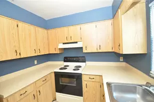 147 Shannon Dr, Lakeland, FL 33809 - Photo 8