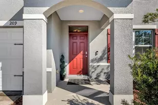 209 Sofia Ln, Lake Alfred, FL 33850 - Photo 4