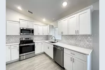 438 Union Drive, Lakeland, FL 33805 - Photo 6