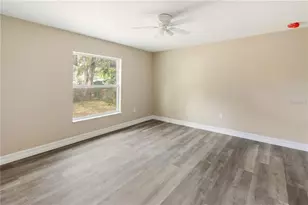 3141 Crystal Hills Loop S, Lakeland, FL 33801 - Photo 4