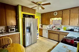 2550 Gress Ln, Lakeland, FL 33805 - Photo 10