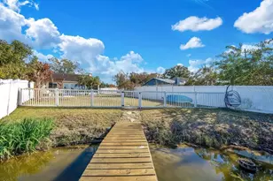 937 Buttercup Dr, Lakeland, FL 33801 - Photo 30