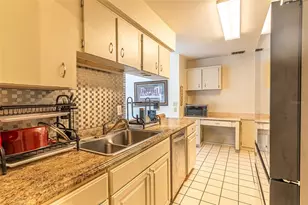 6544 Calusa Dr, Lakeland, FL 33813 - Photo 4