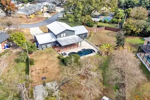 4623 Kings Point Ct, Lakeland, FL 33813 - Photo 8