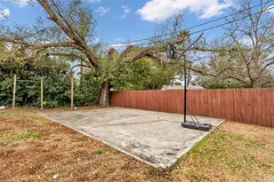 4623 Kings Point Ct, Lakeland, FL 33813 - Photo 16