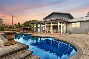 4623 Kings Point Ct, Lakeland, FL 33813 - Photo 6