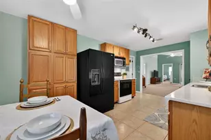 570 Eagle Run, Lakeland, FL 33809 - Photo 10