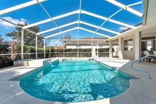 2246 Colony Club Dr, Lakeland, FL 33813 - Photo 4