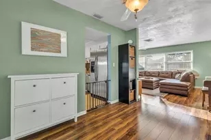 2033 58th Ln N, Clearwater, FL 33760 - Photo 12