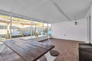 2033 58th Ln N, Clearwater, FL 33760 - Photo 8