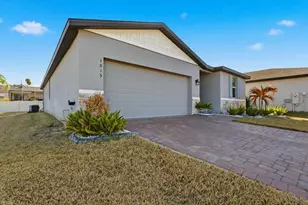 1015 Kobuk St, Haines City, FL 33844 - Photo 4