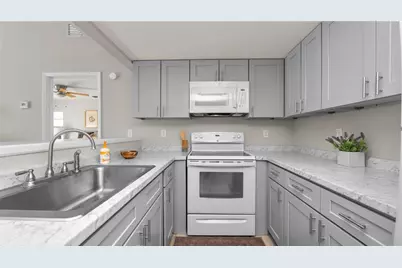 1880 N Crystal Lake Drive #3, Lakeland, FL 33801 - Photo 14