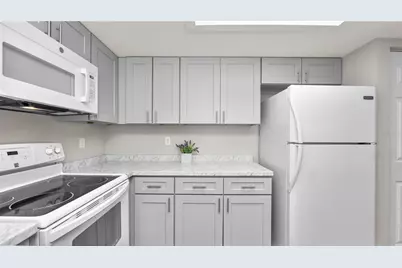 1880 N Crystal Lake Drive #3, Lakeland, FL 33801 - Photo 12