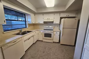 2253 Firestone Pl, Winter Haven, FL 33884 - Photo 2