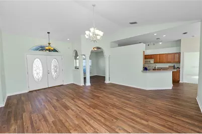 2258 Colony Club Drive, Lakeland, FL 33813 - Photo 10