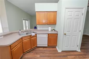 2258 Colony Club Dr, Lakeland, FL 33813 - Photo 18