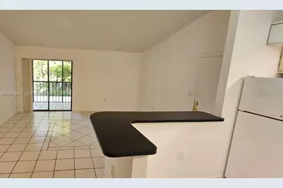 18308 Aintree Court, Tampa, FL 33647 - Photo 2