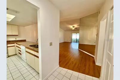 18308 Aintree Court, Tampa, FL 33647 - Photo 4