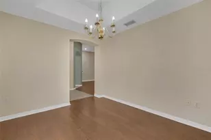 654 Lake Clark Pl, Lakeland, FL 33813 - Photo 8