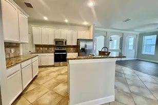 4307 Rustic Pine Pl, Wesley Chapel, FL 33544 - Photo 4