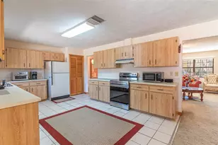 3117 Glacier Ave, Avon Park, FL 33825 - Photo 4