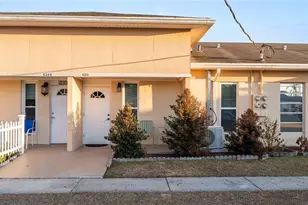 4311 Club Cir, Lakeshore, FL 33854 - Photo 4