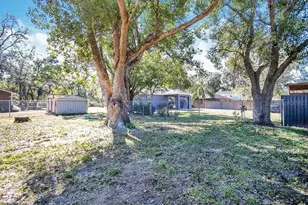 2905 Paul Buchman Hwy, Plant City, FL 33563 - Photo 26