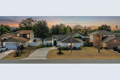 413 Vineyard Drive, Lakeland, FL 33809 - Photo 2