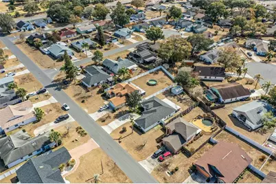 413 Vineyard Drive, Lakeland, FL 33809 - Photo 60