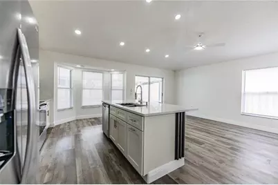 413 Vineyard Drive, Lakeland, FL 33809 - Photo 14